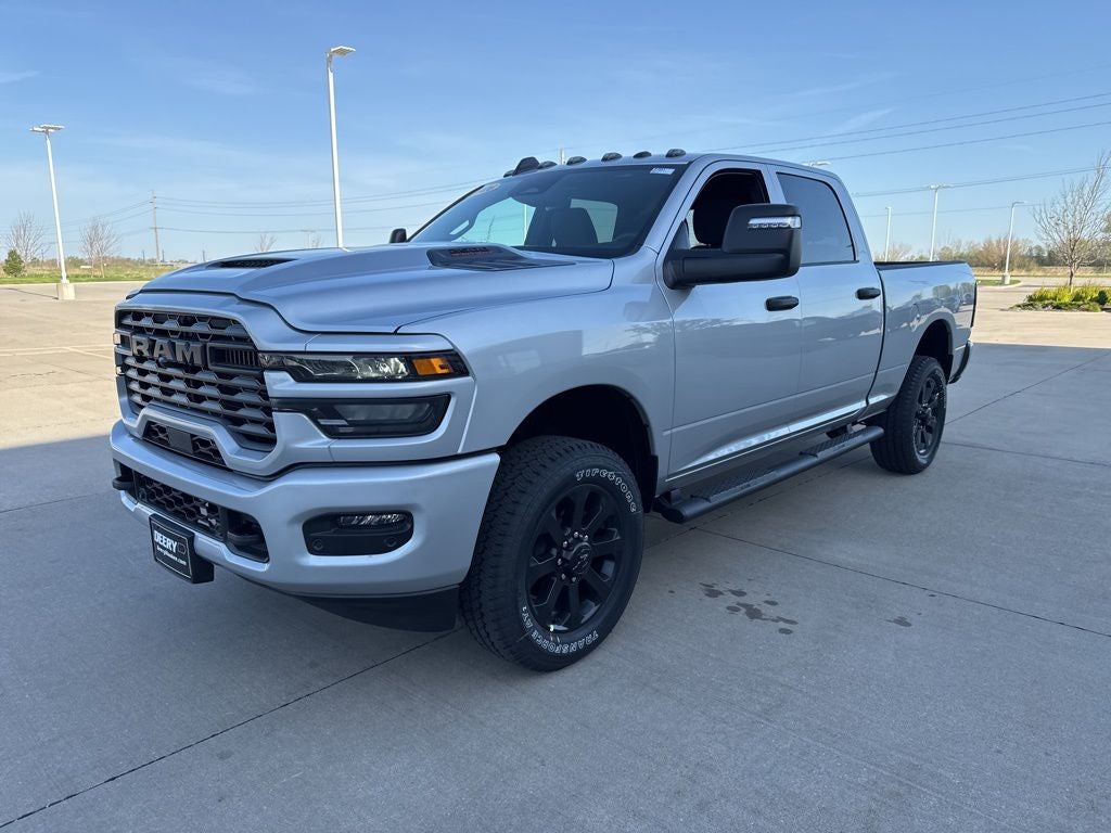 2026 RAM Ram 2500 RAM 2500 BLACK EXPRESS CREW CAB 4X4 6'4' BOX