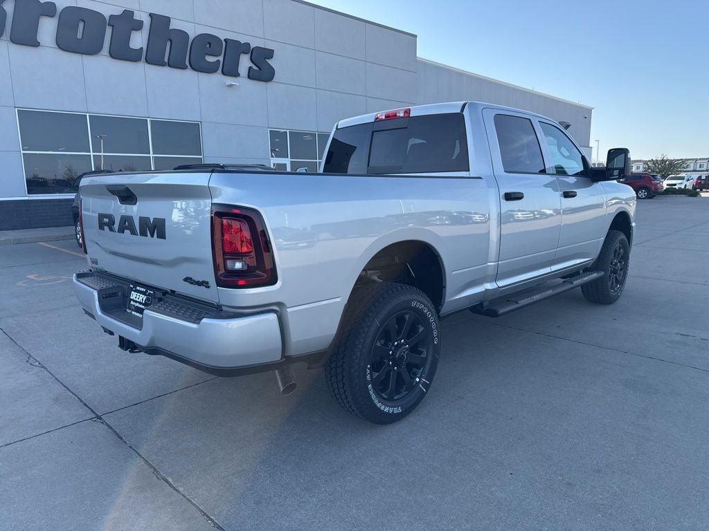 2026 RAM Ram 2500 RAM 2500 BLACK EXPRESS CREW CAB 4X4 6'4' BOX