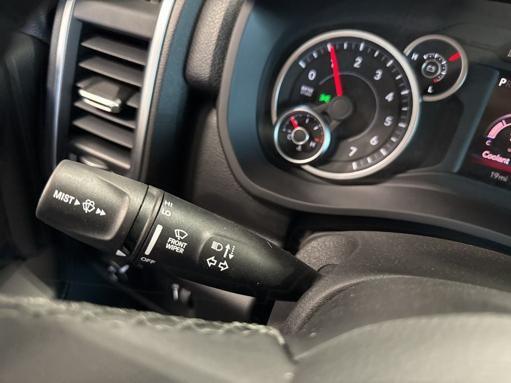 2025 RAM Ram 2500 RAM 2500 BIG HORN CREW CAB 4X4 6'4' BOX