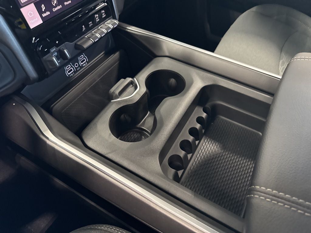 2025 RAM Ram 2500 RAM 2500 BIG HORN CREW CAB 4X4 6'4' BOX