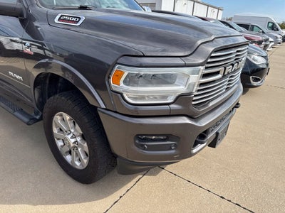 2019 RAM 2500 Laramie Crew Cab 4x4 6'4' Box
