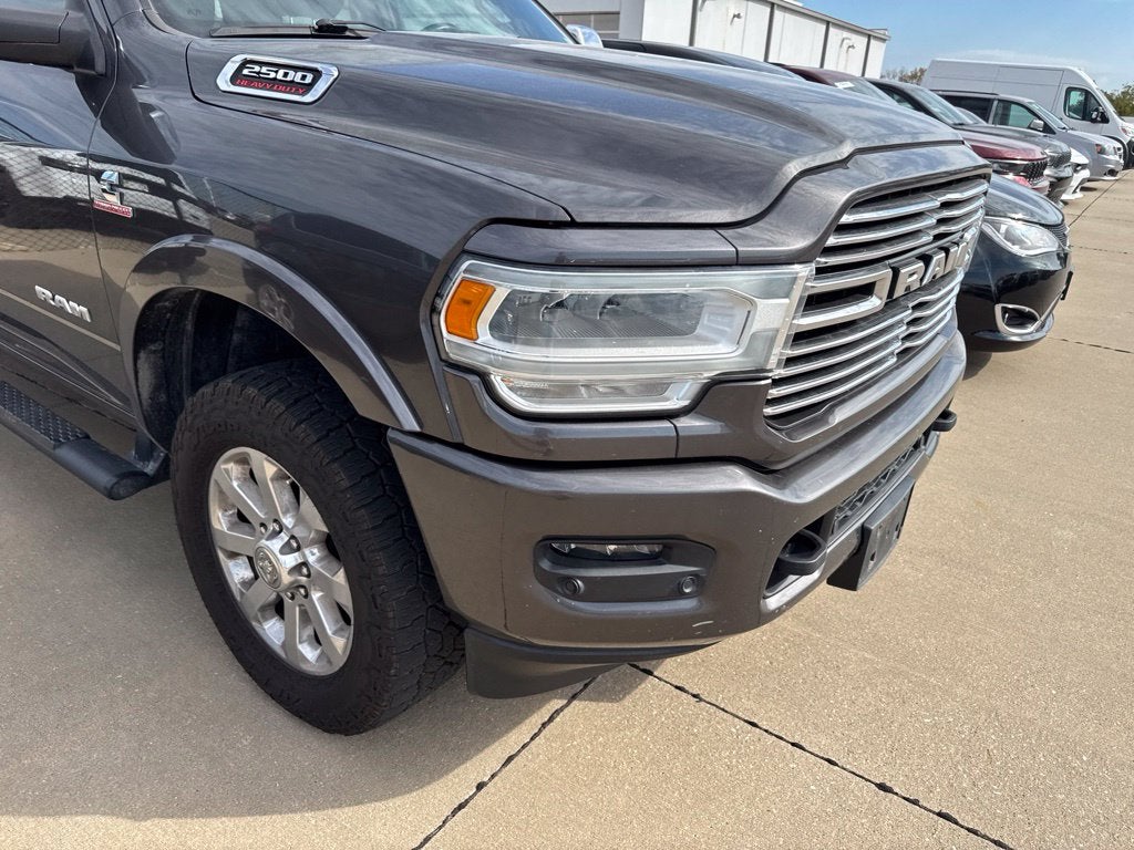 2019 RAM 2500 Laramie Crew Cab 4x4 6'4' Box