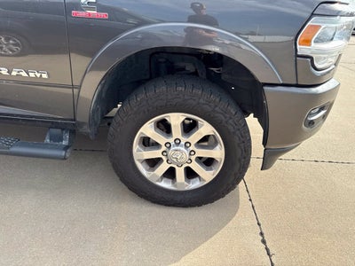 2019 RAM 2500 Laramie Crew Cab 4x4 6'4' Box