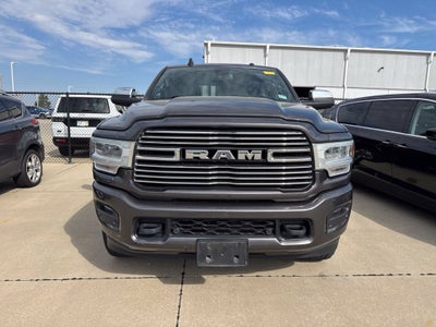 2019 RAM 2500 Laramie Crew Cab 4x4 6'4' Box