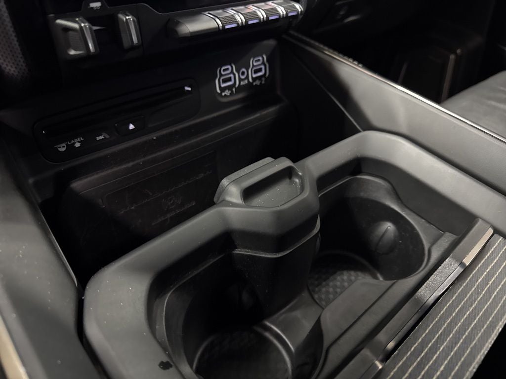 2019 RAM 2500 Limited Mega Cab 4x4 6'4' Box