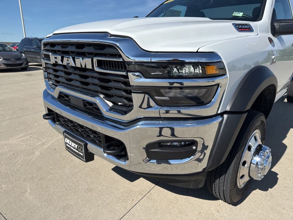 2026 RAM Ram 5500 Chassis Cab RAM 5500 TRADESMAN CHASSIS REGULAR CAB 4X4 84' CA