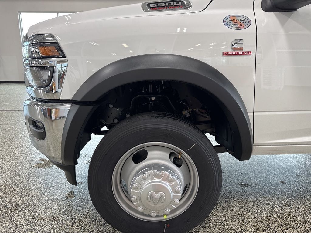 2026 RAM Ram 5500 Chassis Cab RAM 5500 TRADESMAN CHASSIS CREW CAB 4X4 60' CA