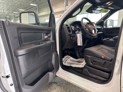 2026 RAM Ram 5500 Chassis Cab RAM 5500 TRADESMAN CHASSIS CREW CAB 4X4 60' CA