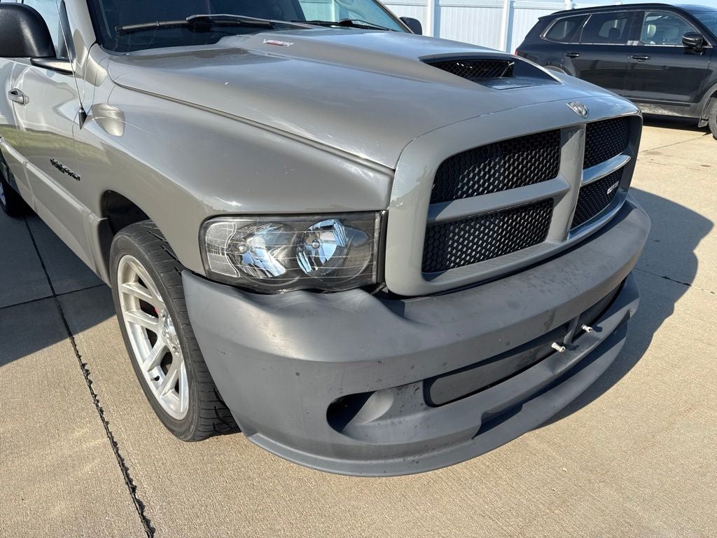 2005 Dodge Ram 1500 SRT-10