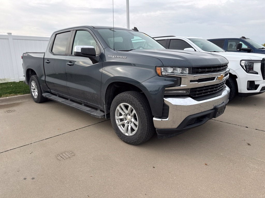 2020 Chevrolet Silverado 1500 4WD Crew Cab Short Bed LT