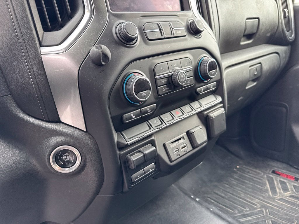 2020 Chevrolet Silverado 1500 4WD Crew Cab Short Bed LT