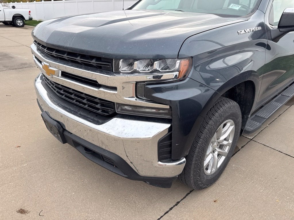 2020 Chevrolet Silverado 1500 4WD Crew Cab Short Bed LT