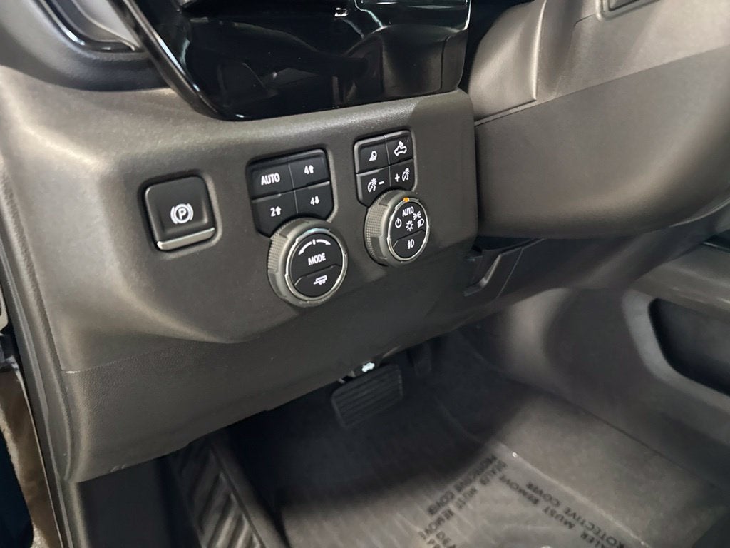 2024 Chevrolet Silverado 1500 4WD Crew Cab Short Bed ZR2