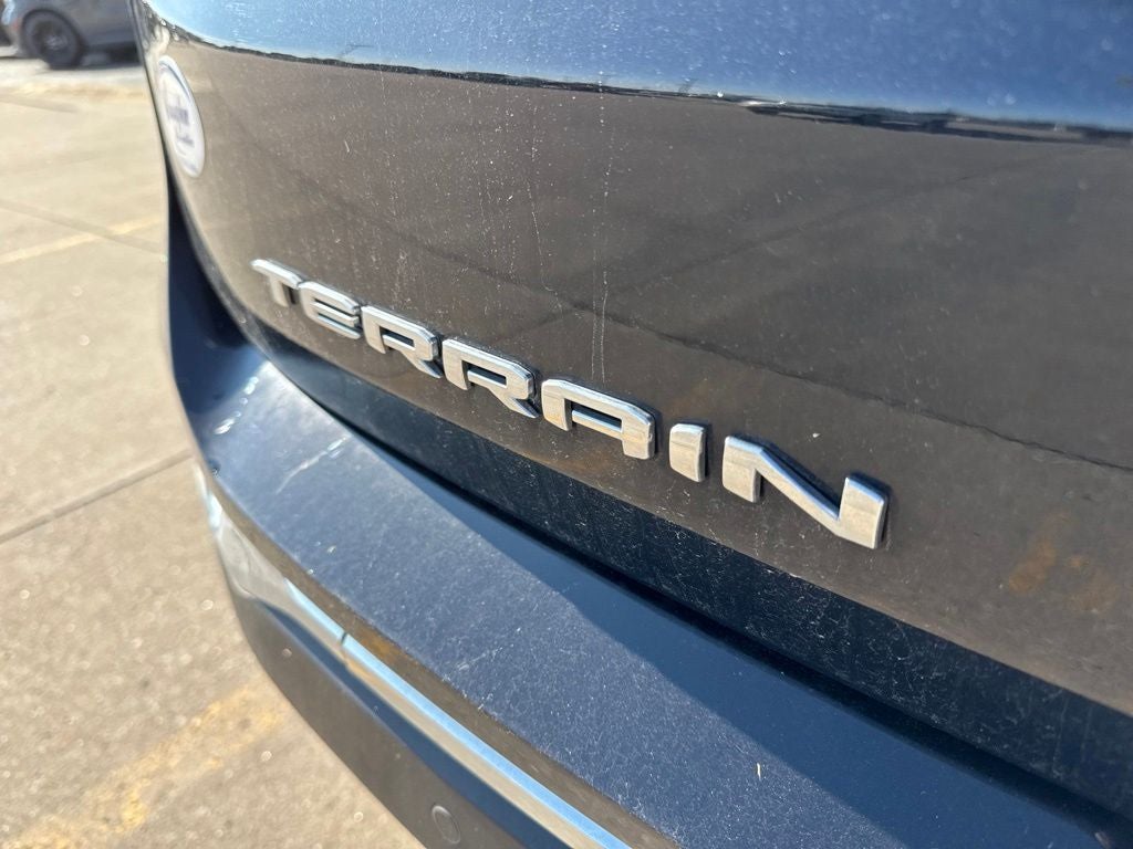 2022 GMC Terrain AWD SLT