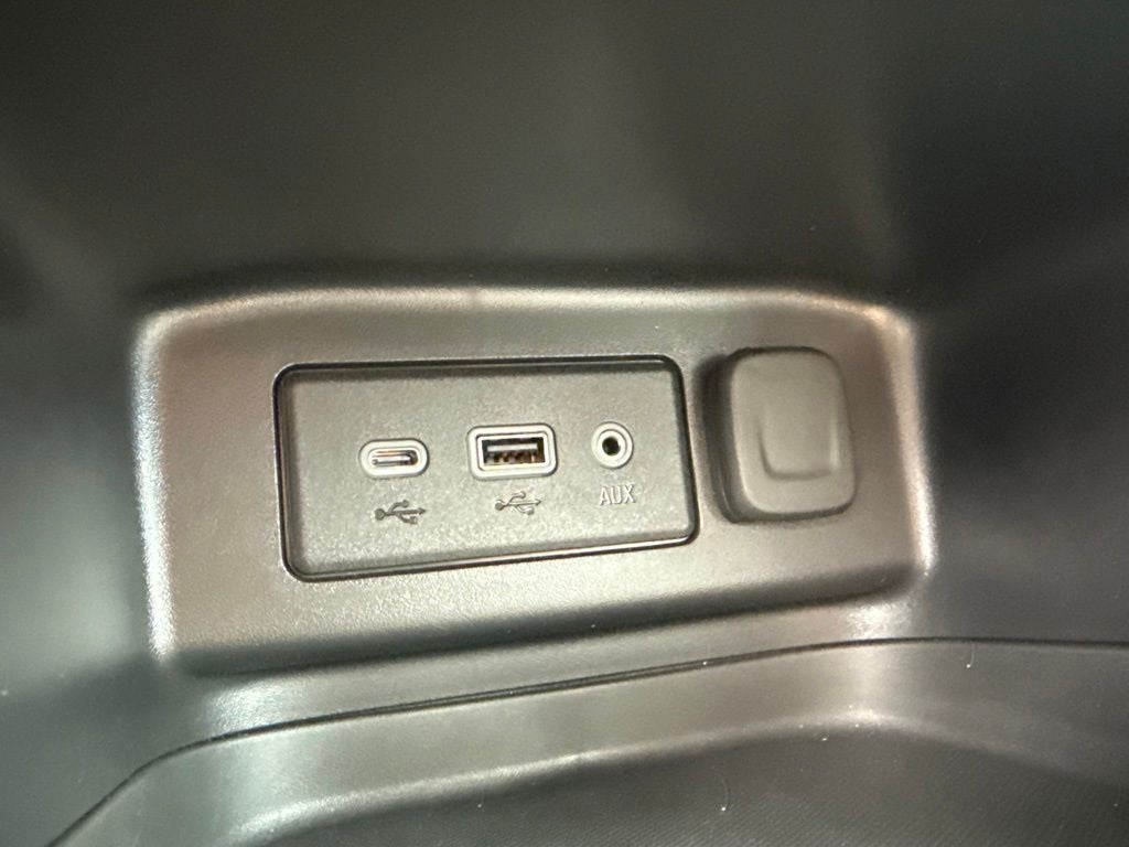 2023 Chevrolet Equinox AWD LS