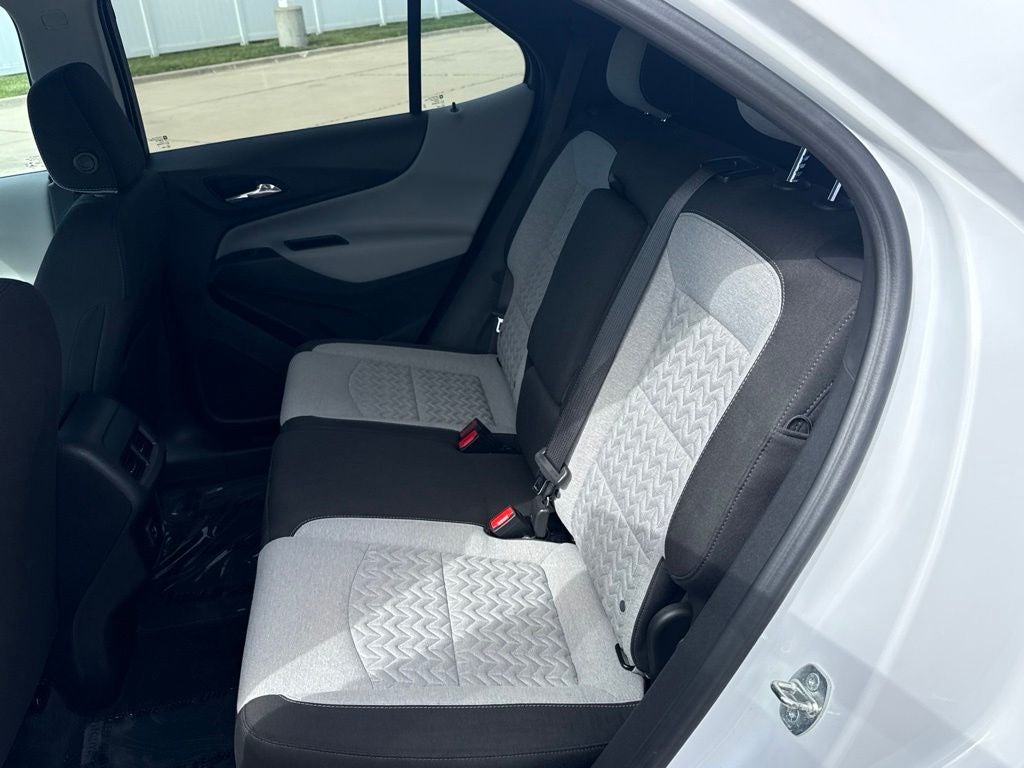 2023 Chevrolet Equinox AWD LS