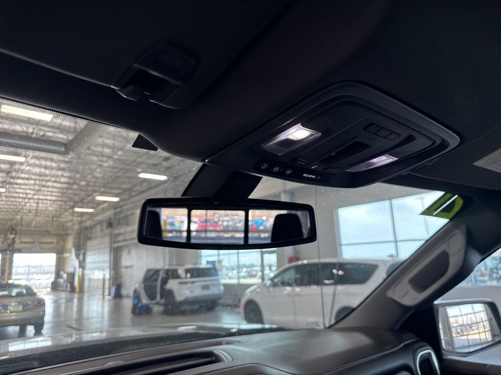 2021 GMC Sierra 1500 4WD Crew Cab Short Box SLT