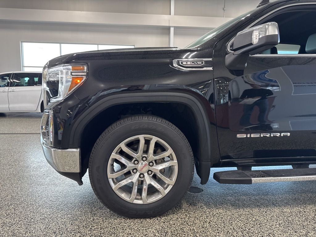 2021 GMC Sierra 1500 4WD Crew Cab Short Box SLT