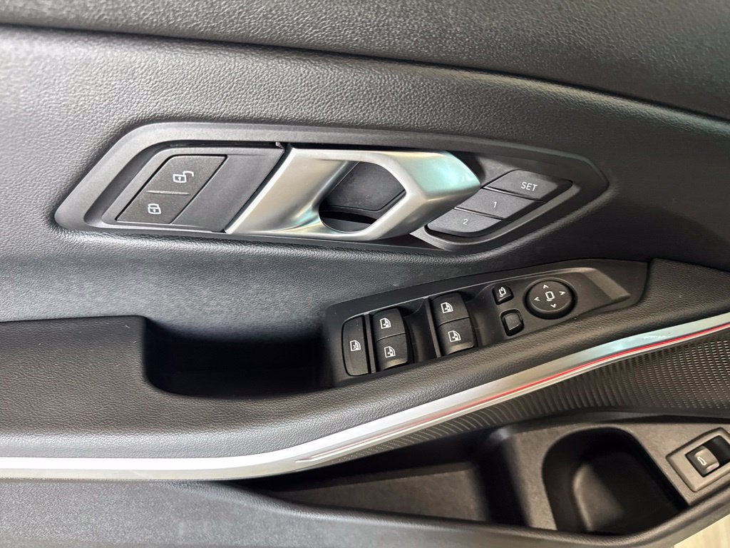 2026 BMW 330i xDrive NA