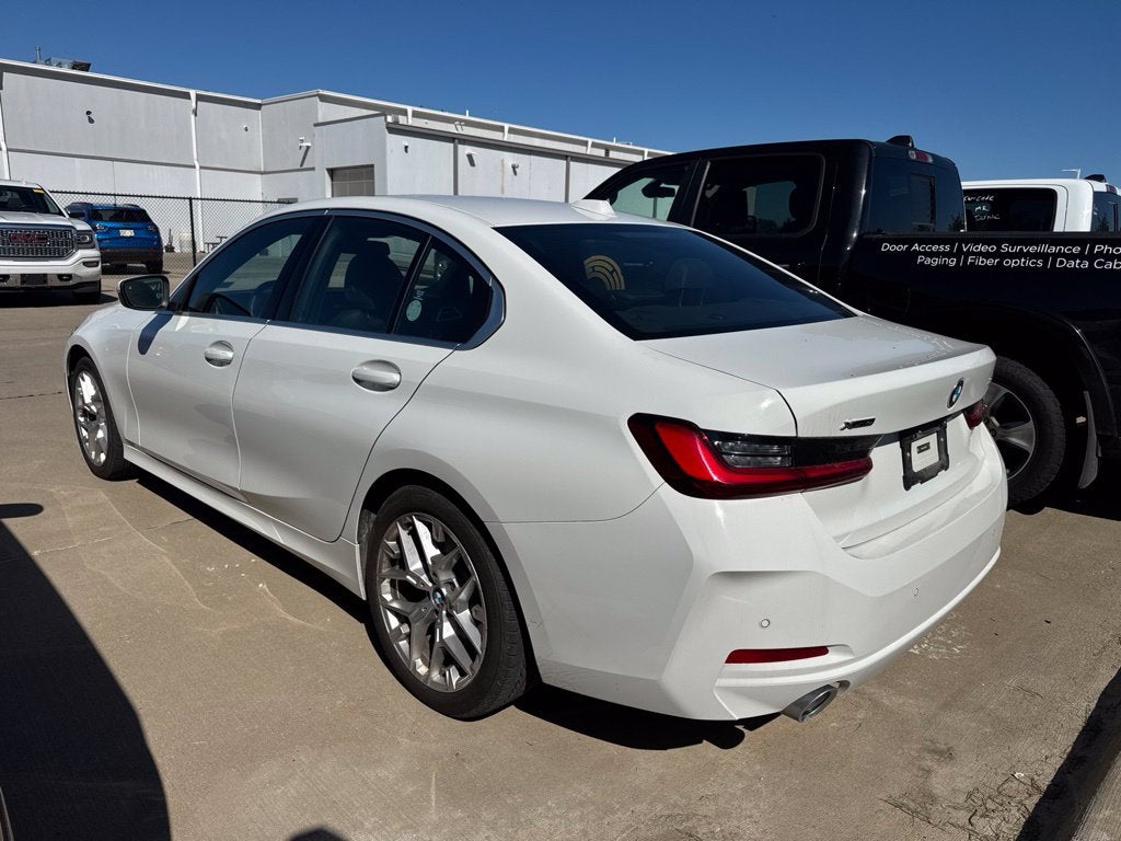 2026 BMW 330i xDrive NA