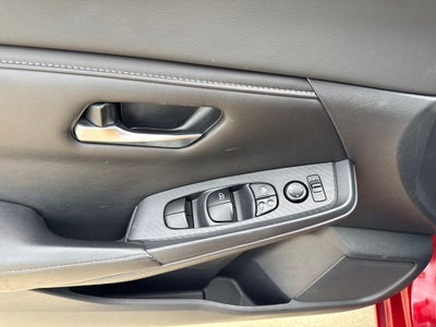 2022 Nissan Sentra SV Xtronic CVT