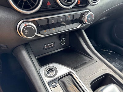2022 Nissan Sentra SV Xtronic CVT