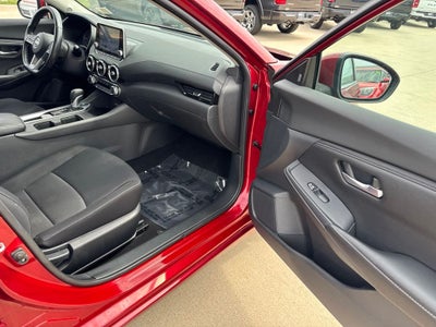 2022 Nissan Sentra SV Xtronic CVT
