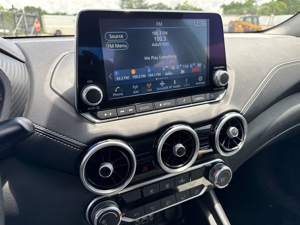 2024 Nissan Sentra SV Xtronic CVT