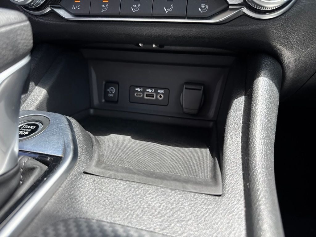 2024 Nissan Sentra SV Xtronic CVT