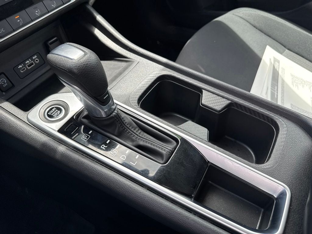 2024 Nissan Sentra SV Xtronic CVT
