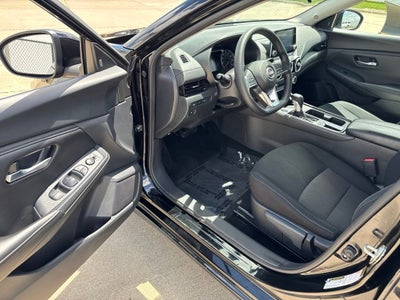 2024 Nissan Sentra SV Xtronic CVT