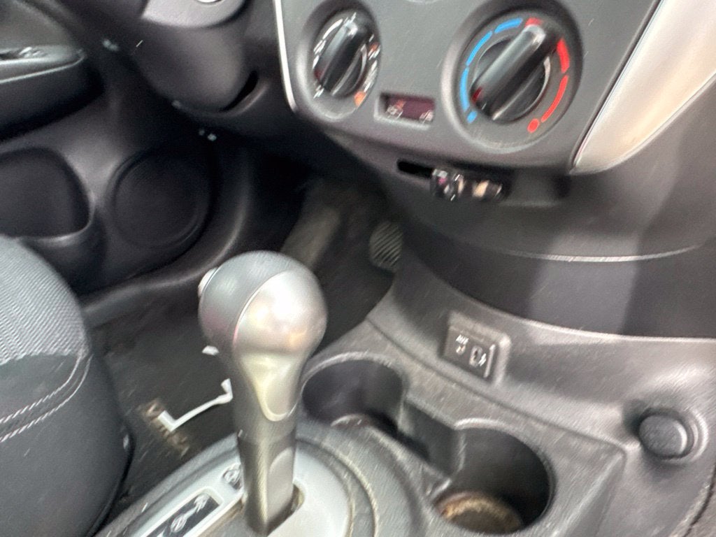2019 Nissan Versa 1.6 SV