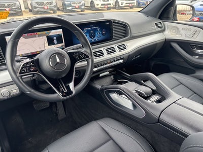 2025 Mercedes-Benz GLS 450 4MATIC®