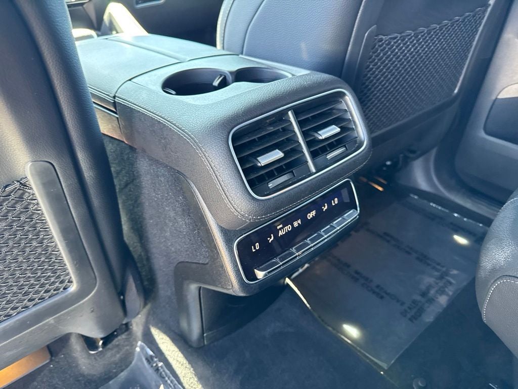 2025 Mercedes-Benz GLS Base - Photo 26