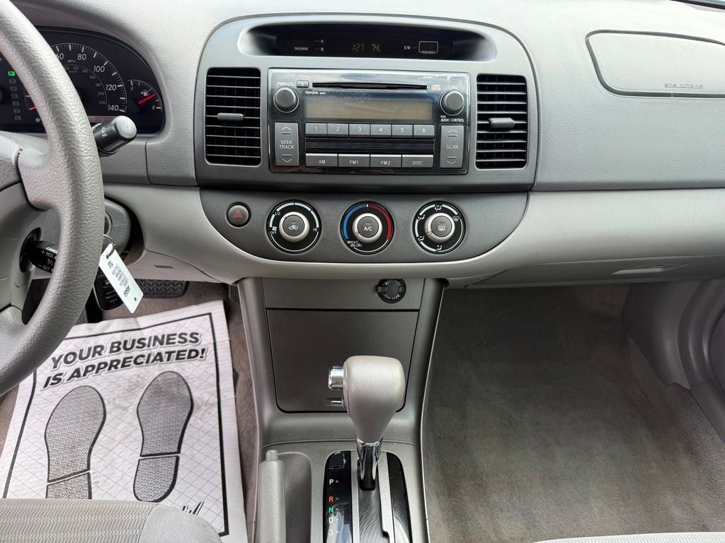2005 Toyota Camry LE