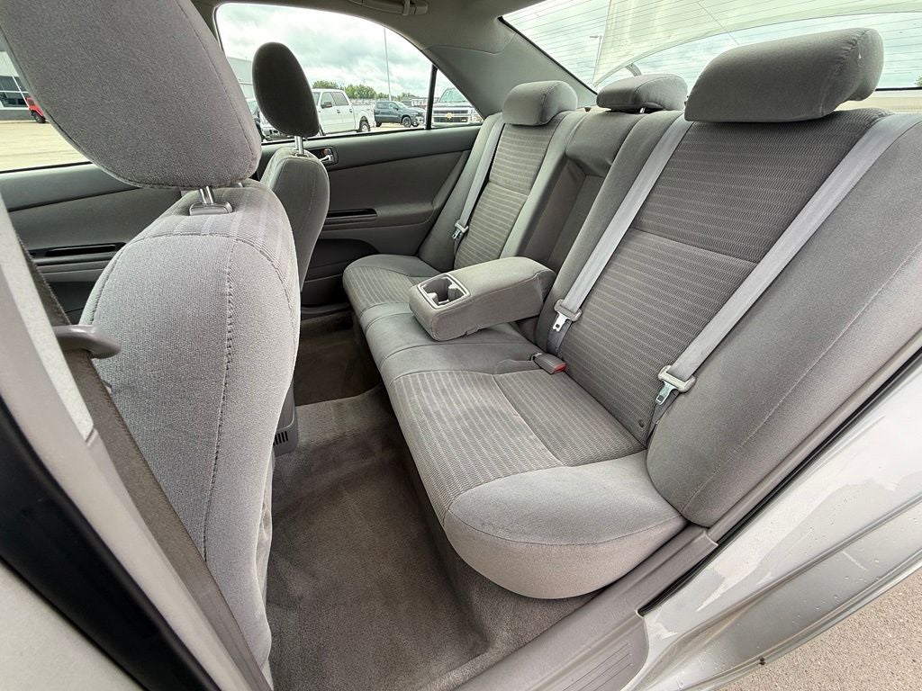 2005 Toyota Camry LE