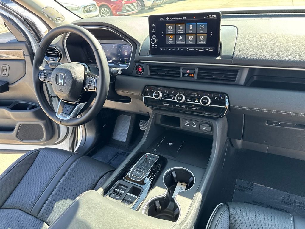 2025 Honda Pilot Elite