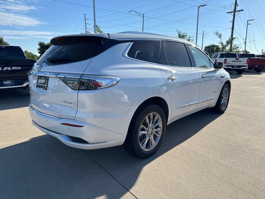 2023 Buick Enclave Avenir AWD