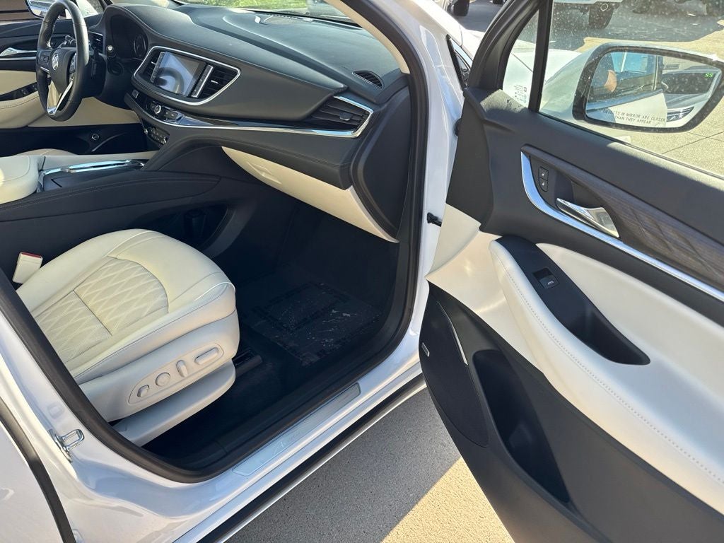 2023 Buick Enclave Avenir AWD