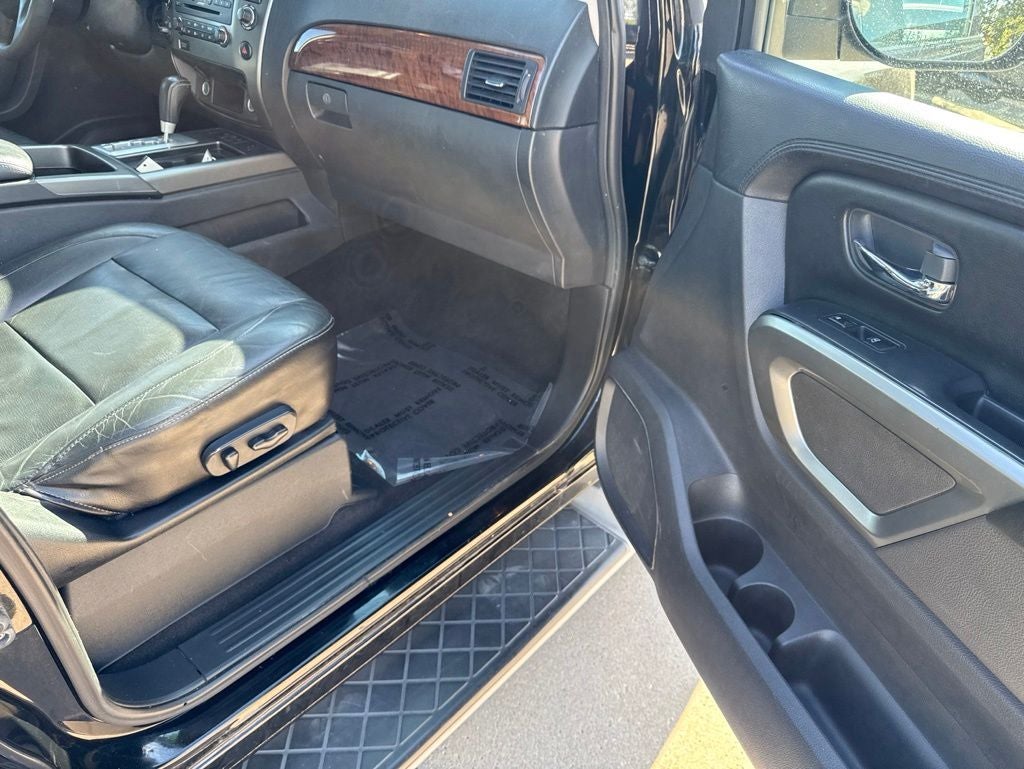 2015 Nissan Armada Platinum