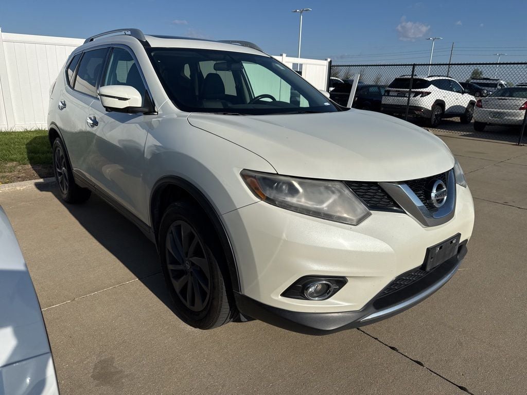 2016 Nissan Rogue SL