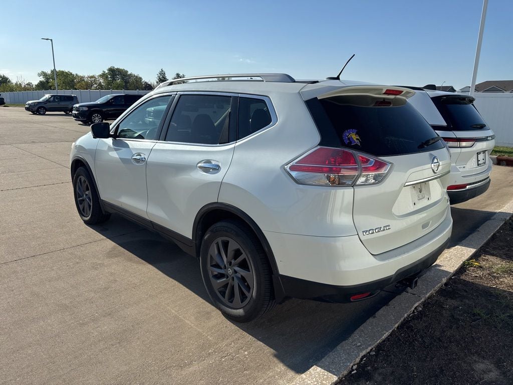 2016 Nissan Rogue SL