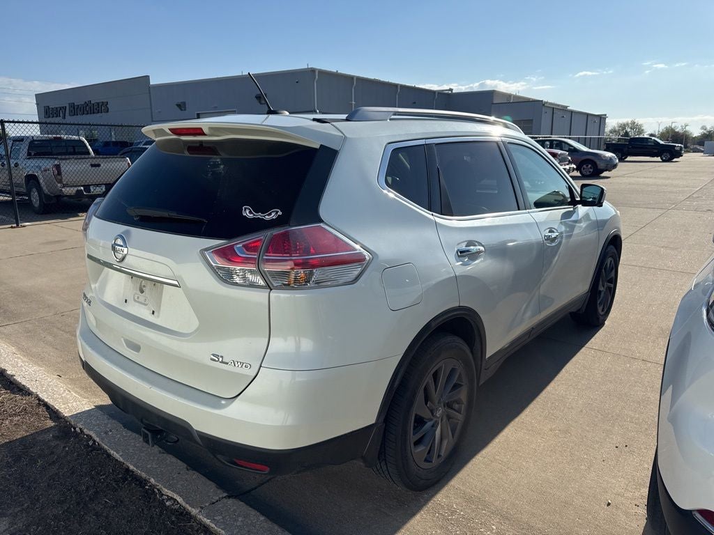 2016 Nissan Rogue SL