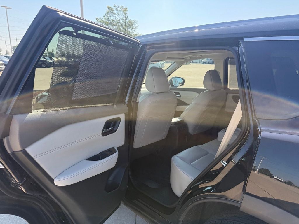 2023 Nissan Rogue SV Intelligent AWD