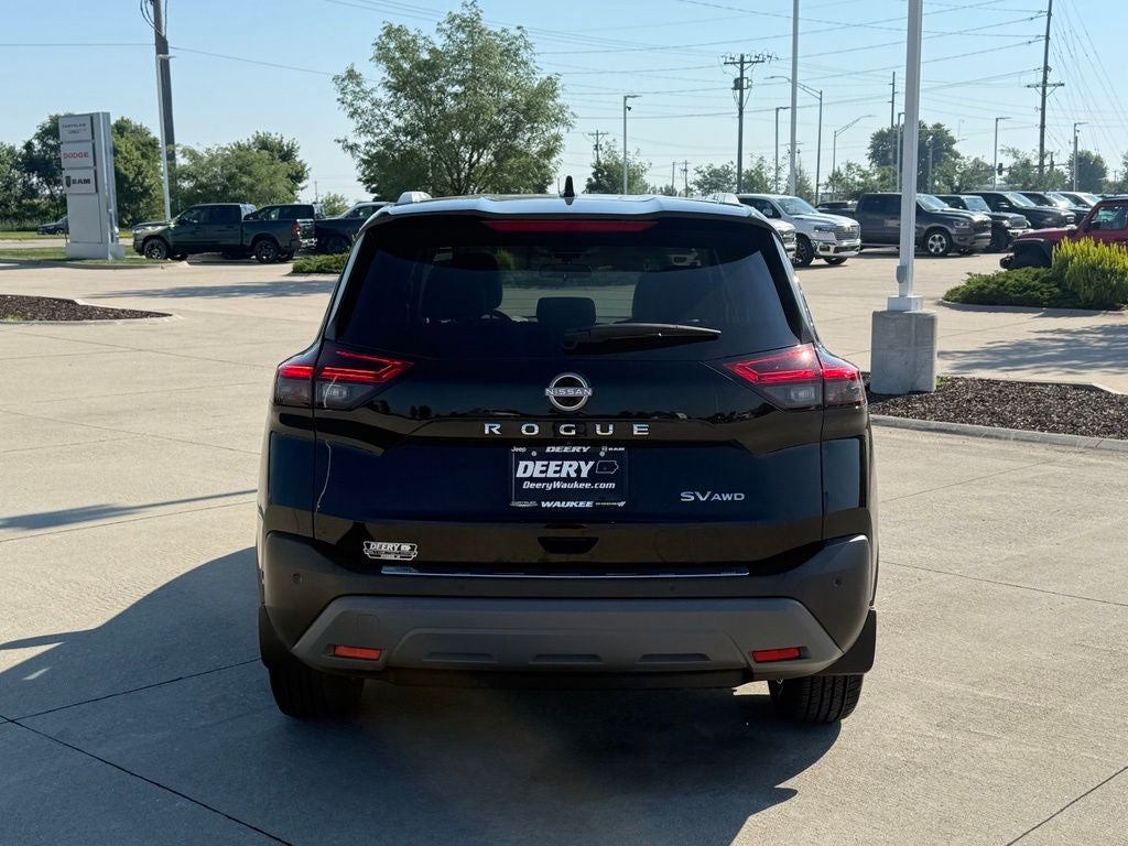 2023 Nissan Rogue SV Intelligent AWD
