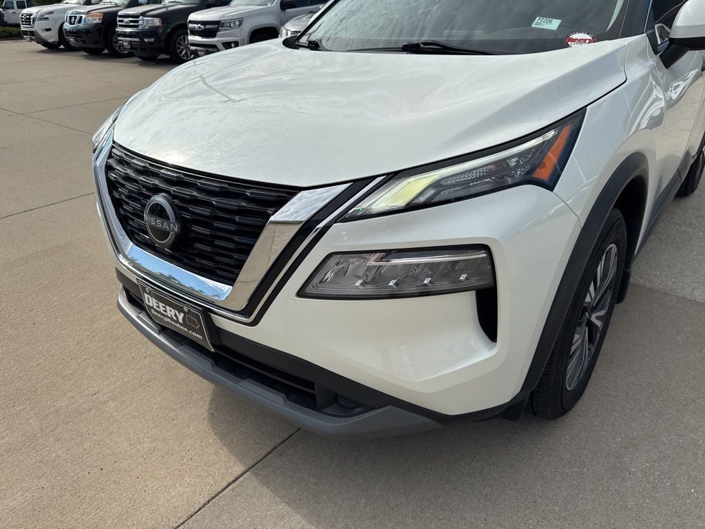 2022 Nissan Rogue SV Intelligent AWD