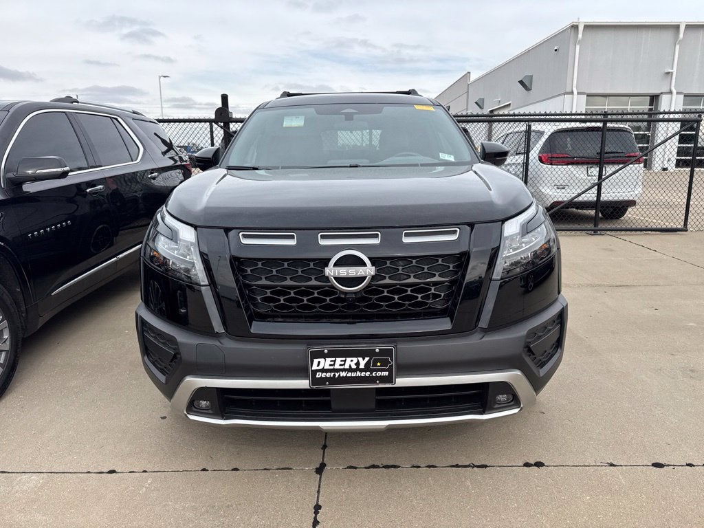 2024 Nissan Pathfinder Rock Creek 4WD
