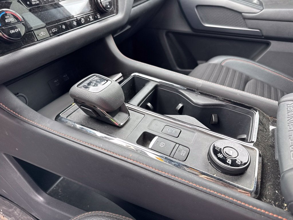 2024 Nissan Pathfinder Rock Creek 4WD