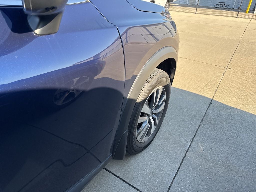 2023 Nissan Pathfinder SL 4WD