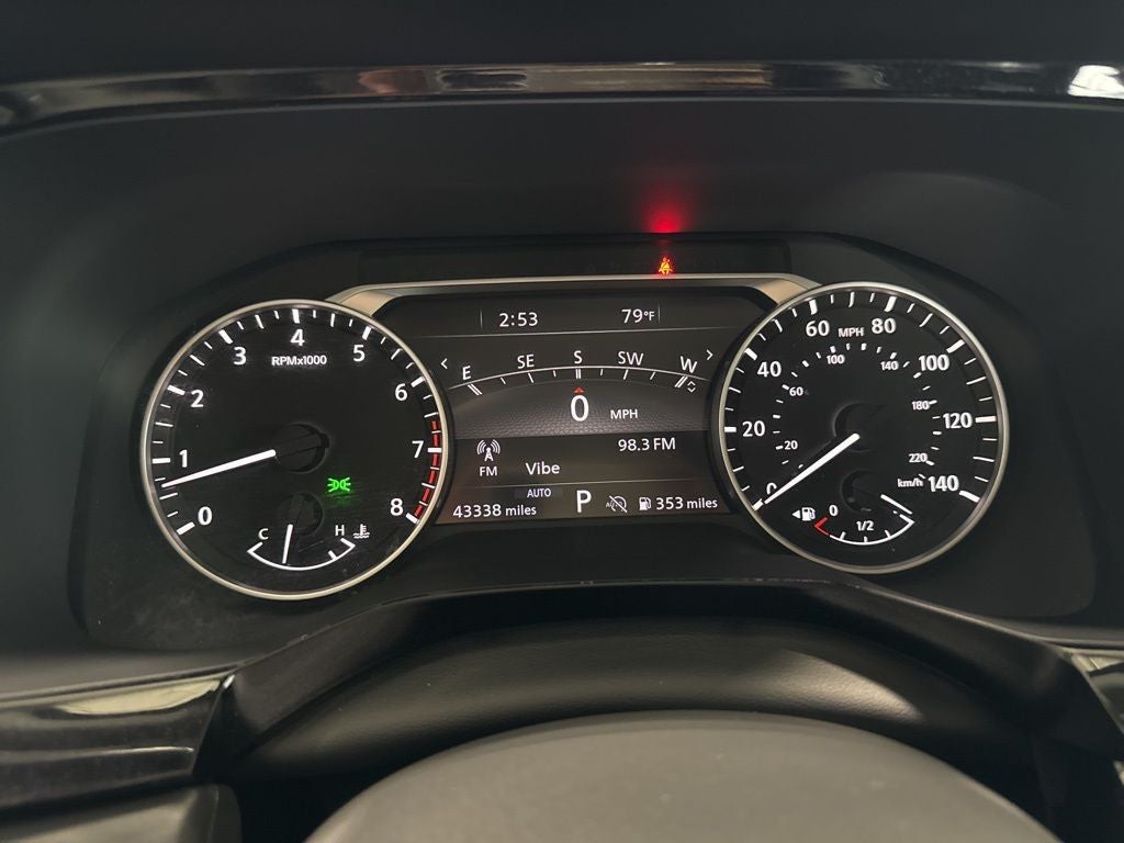 2023 Nissan Pathfinder SL 4WD